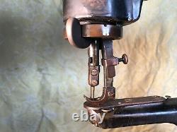 1919 Singer 29-4 Leather Cobbler Industrial Sewing Machine