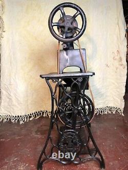 1919 Singer 29-4 Leather Cobbler Industrial Sewing Machine