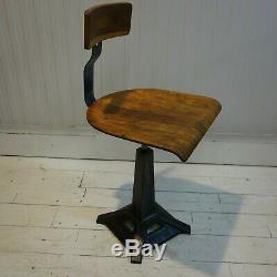 1930's Original Industrial Machine Stool by Singer Sewing Machine Company