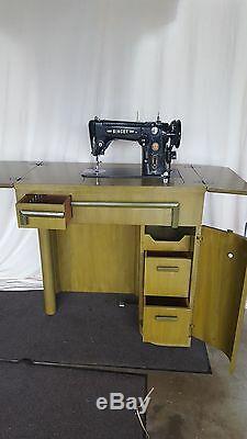1955 Singer 306K Automatic Swing Needle Sewing Machine withCabinet and accessories