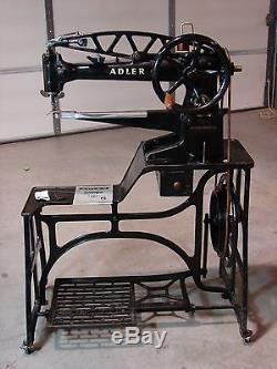 ADLER 30-1 LONG ARM LEATHER PATCHER INDUSTRIAL SEWING MACHINE. Singer 29-4