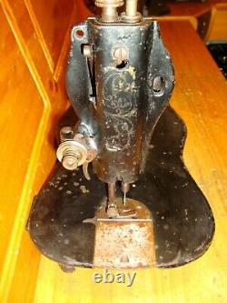 ANTIQUE Industrial SINGER Sewing Machine Head Fiddle Base 1888