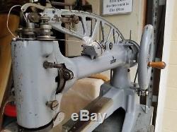 Adler 30-1 Sewing Machine Sews Perfect Patcher