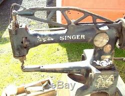 Antique Singer 29-4 Treadle Sewing Machine & Stand Industrial Cobbler Leather