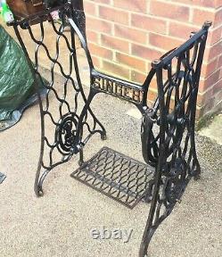 Antique Singer Sewing machine Treadle Frame/Stand only