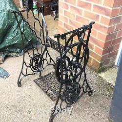 Antique Singer Sewing machine Treadle Frame/Stand only