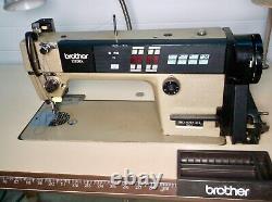 BROTHER Industrial Sewing Machine, Exedra E-40 Mark II DB2-B737-413, withTable