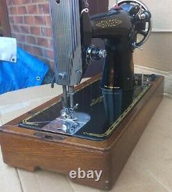 Beautiful Vintage Singer 201, 201K sewing machine