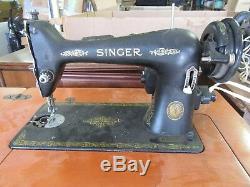 Black Vintage Singer Sewing Machine With No Cabinet AL263409
