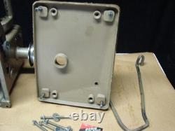 Bonis Model A-21 Industrial Factory Grade Overlock Fur Sewing Machine