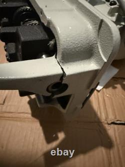 Brand New Qsew Industrial Double Needle Sewing Machine CRACKED SHAFT HOUSING