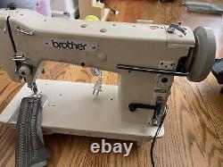 Brother Heavy Duty Leather Canvas Sewing Machine. New 2.5 Amp Motor. Zigzag. ZM