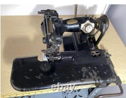 COLUMBIA BLIND STITCH INDUSTRIAL SEWING MACHINE WITH Table/motor/lamp/ T Stand