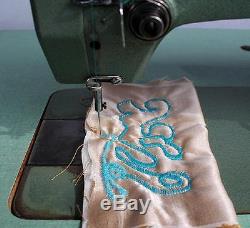 CONSEW 103 1-Needle 2-Thread Embroidery Monogramming Industrial Sewing Machine