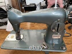 Charger Sewing Machine. Leather Canvas. Totally Refurbished. Z18