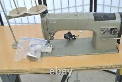 Consew 230 Industrial Sewing Machine In Excellent Working Condition