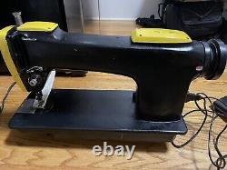 Consew Heavy Duty Leather & Canvas Sewing Machine. New 1.5 Amp Motor. R1