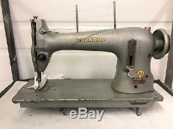 Durkopp Reduced 3 Needle Decorative Locksitch Industrial Sewing Machine