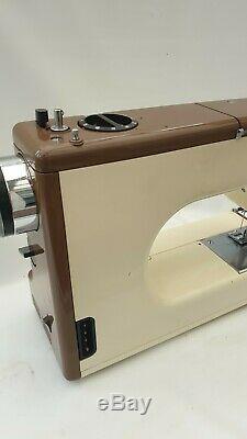 Frister & Rossmann SailMaker Sewing Machine for Heavy Duty Canvas & Vinyl