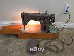 HEAVY DUTY INDUSTRIAL STRENGTH SINGER 306k SEWING MACHINE with CASE