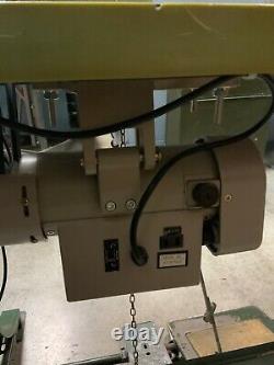 Industrial Consew 207 Heavy Duty 1 Needle Cylinder Lockstitch Sewing Machine