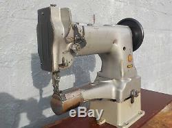 Industrial Sewing Machine Model Singer 153K103, cylinder, Leather