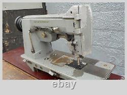 Industrial Sewing Machine Model Singer 167G101 double needle zigzag