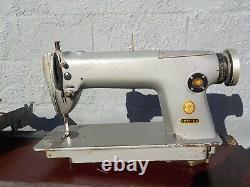 Industrial Sewing Machine Singer 251-11 light leather