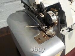 Industrial Sewing Machine Singer 990 -serger, overlock