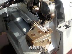 Industrial Sewing Machine Singer 990 -serger, overlock