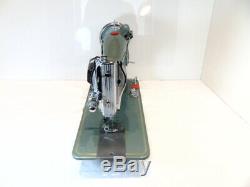 Industrial Strength HEAVY DUTY SEWING MACHINE 16 OZ TOOLING MADE BY TOYOTA WOW