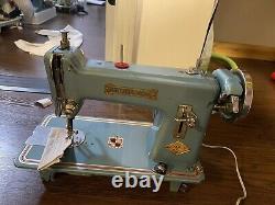 International Leather Canvas Sewing Machine. Totally Refurbished. Powerful. MSL