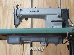 Juki DDL-5550-6 Industrial Sewing Machine Table and Servo Motor T189465