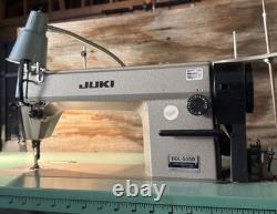 Juki DDL-5550 Sewing Machine with Table Arrow Clutch Motor