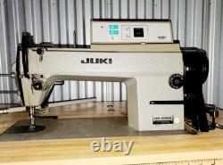 Juki Ddl-5550-6 Industrial Sewing Machine Table Parts Only Needs Motor Repaired
