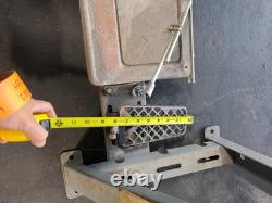 K Frame Industrial Sewing Machine Legs 2 Pedal 28 Tall Metal Steel Gray No Top