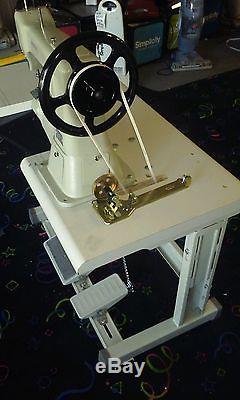 Leather industrial HIGH LIFT LONG ARM COMMERCIAL SEWING MACHINE