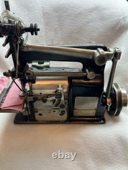 Merrow 15-ca Crochet Decorative Edge Stitch Industrial Sewing Machine