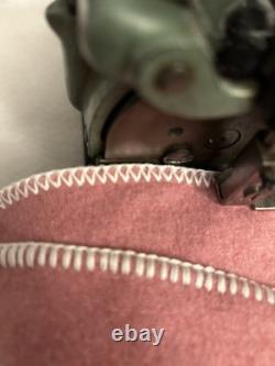 Merrow 15-ca Crochet Decorative Edge Stitch Industrial Sewing Machine