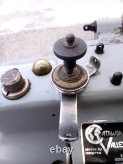 Merrow M-4D W-45 Industrial Overlocking Sewing Machine head only only