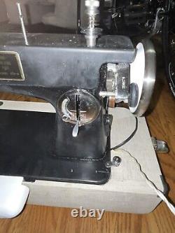 Mini Thompson Walking Foot Sewing Machine. 1.5 Amp Motor. Totally Restored. CZ