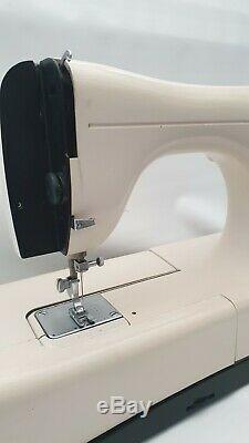 NECCHI LYDIA 544 Semi Industrial Sewing Machine. + Extras, Excellent Condition