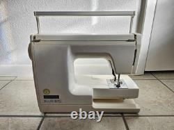 New Home SW-2018 Semi Industrial Zig-Zag Sewing Machine with manual Good condition