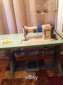 Pfaff 138 Industrial Sewing Machine