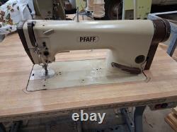 Pfaff 463 Industrial Sewing Machine With Motor and Table - Works