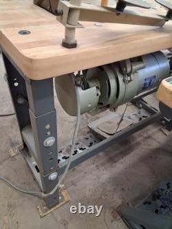 Pfaff 463 Industrial Sewing Machine With Motor and Table - Works