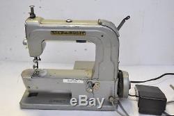 RARE Vintage NEW HOME Light Running Industrial Sewing Machine with Foot Pedal