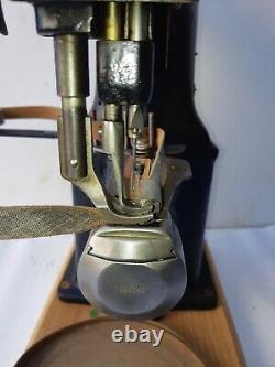 Rare vintage Singer 108W20 Lock Stitch Industrial sewing machine