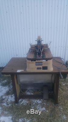 Reece Keyhole Buttonhole Industrial Sewing Machine withTable & Motor Denim