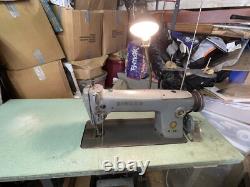 SINGER 281-1 industrial sewing machine with sewing table & running motor engine